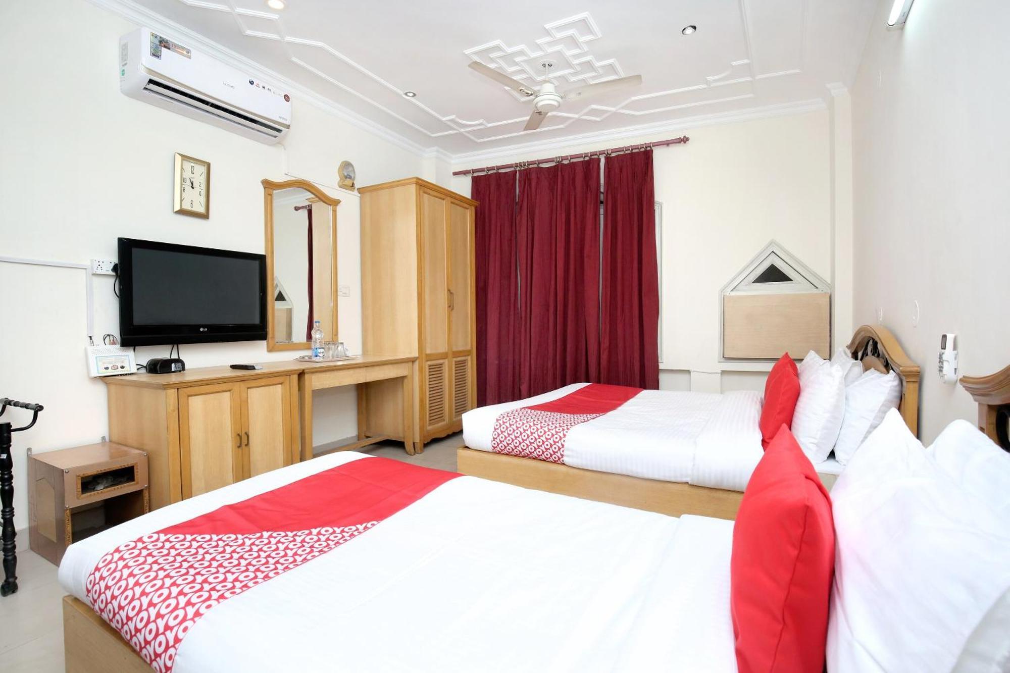 Hotel O Le Bon Ton Ludhiana Exterior foto
